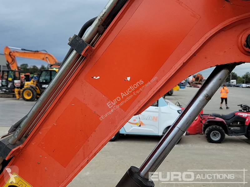 Excavadora Kubota KX61-3
