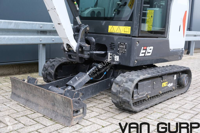 Escavadora Bobcat E19 | 2023 | 392h |