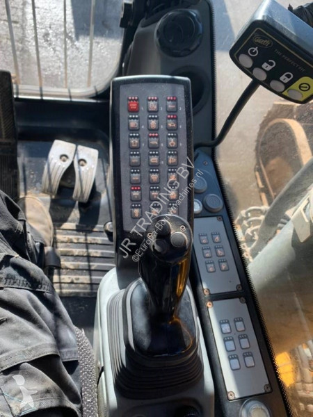 Excavadora Liebherr LC
