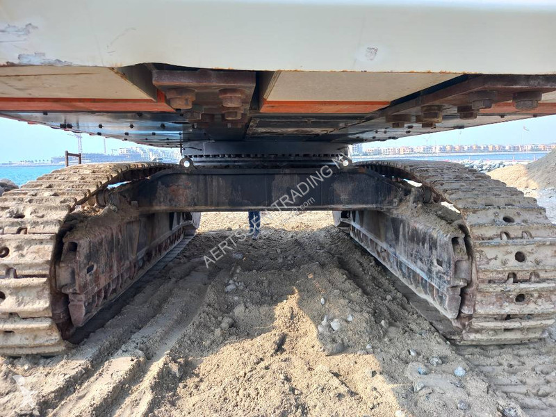 Escavadora Hitachi Longreach 28m (Abu Dhabi)
