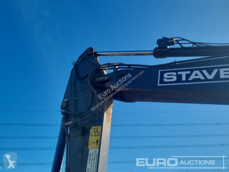 Excavator Volvo EC200EL