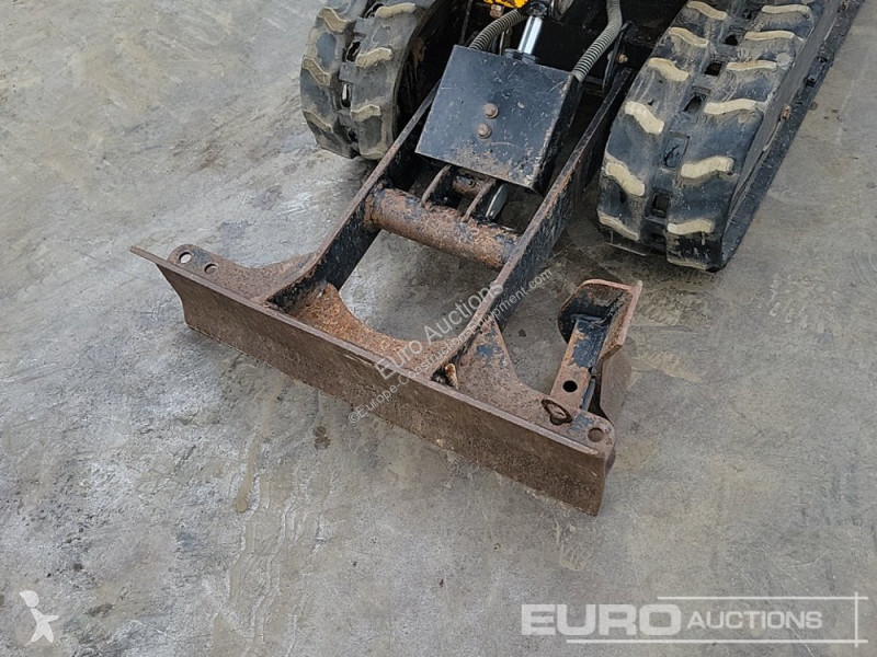 Lopatový nakládač JCB
