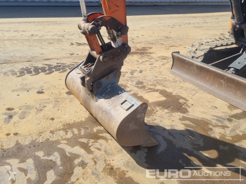 Escavatore Hitachi ZX26U-6 CLR