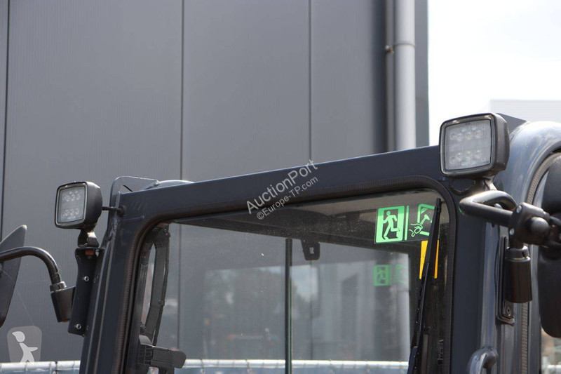 Excavator Hitachi ZX19-6 CR