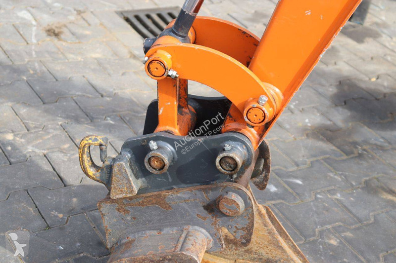 Excavator Hitachi ZAXIS19-CR