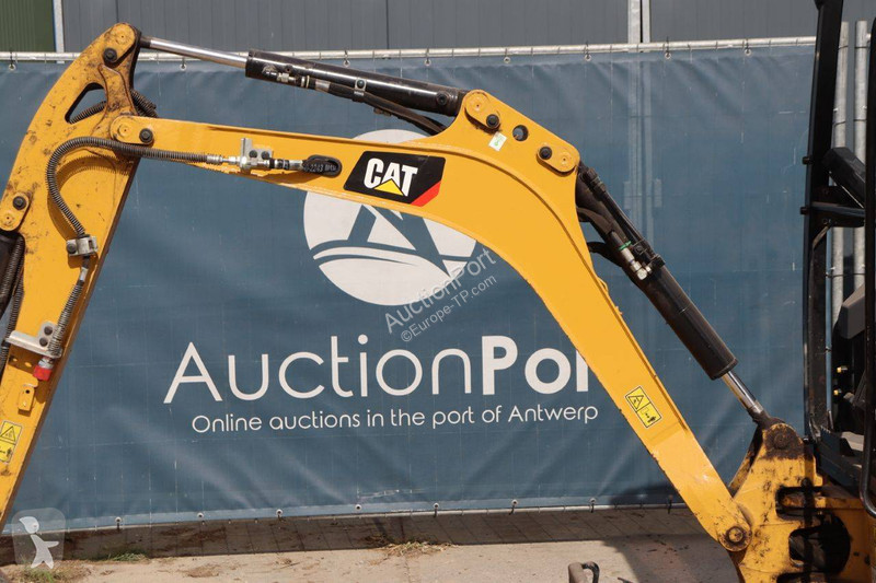 Excavator Caterpillar 301.7 CR