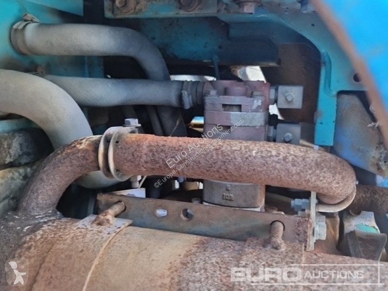 Escavadora Kubota K-025