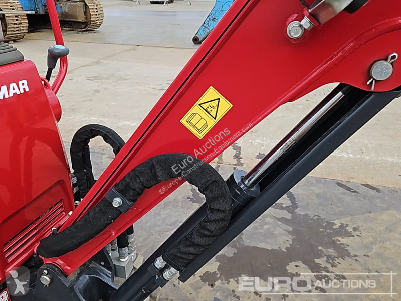 Escavatore Yanmar SV08-1C