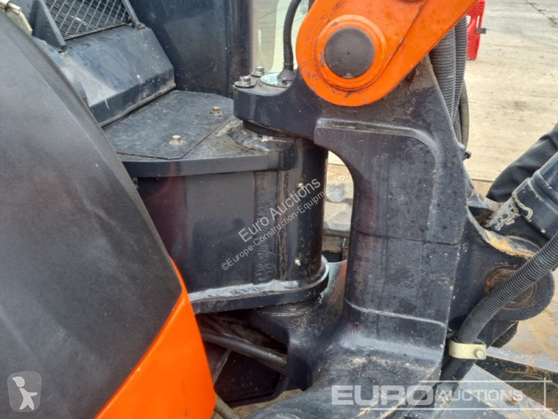 Escavadora Kubota KX080-4A2