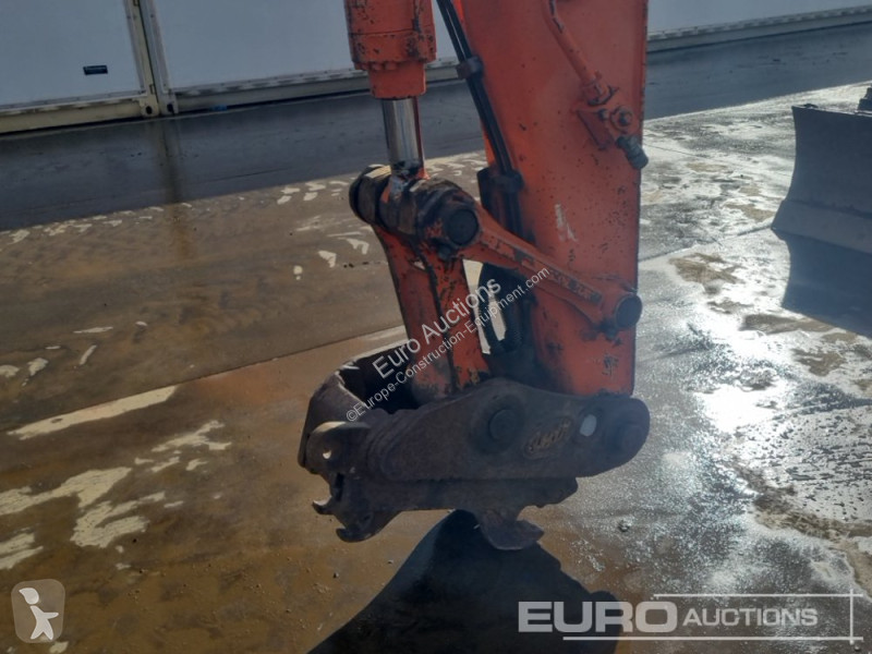 Escavatore Hitachi ZX135U5-3