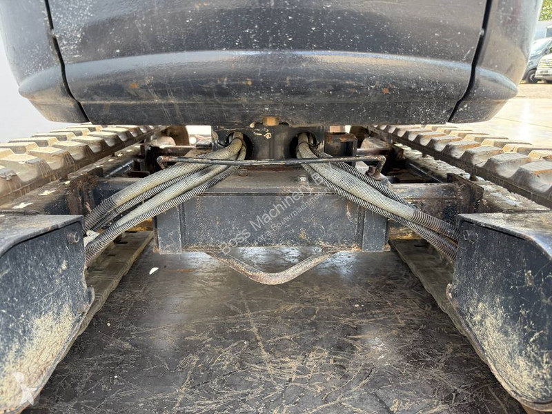 Excavadora Kubota - Hydr. Undercarriage /...