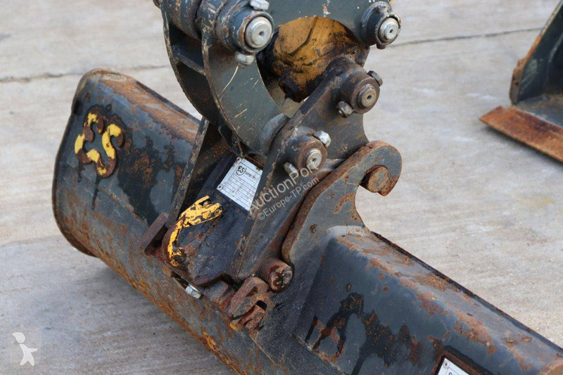 Excavator Hyundai HX10A
