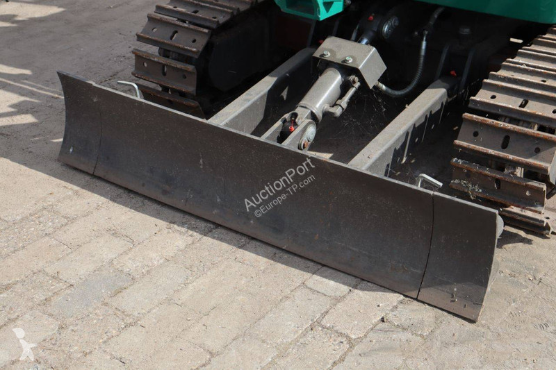 جرافة  CTX8020