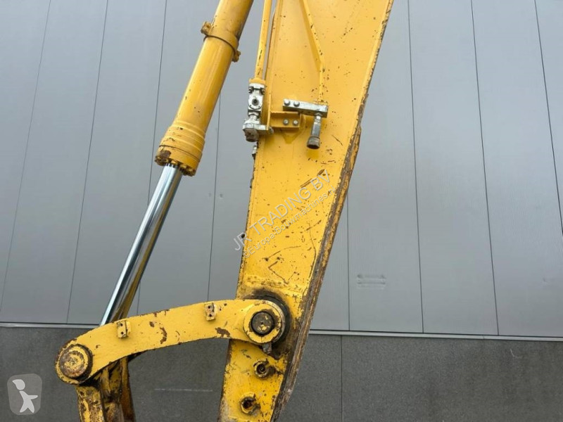 Excavator Komatsu LC-10