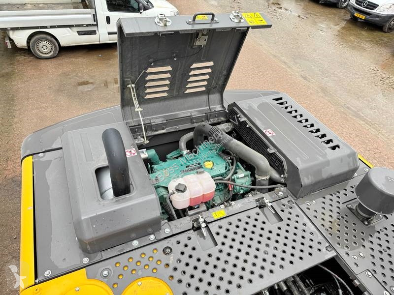 Escavadora Volvo EC220D - EW / UUSED / 2025 Model
