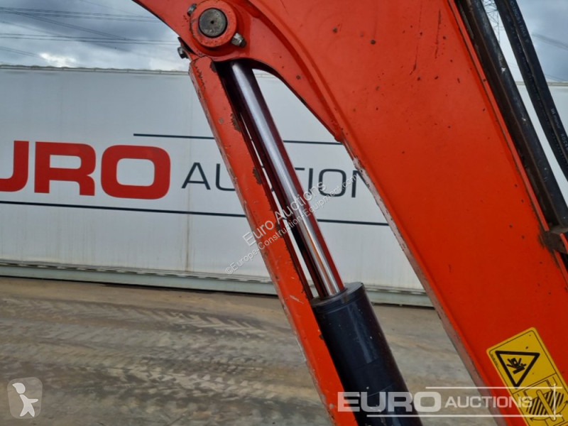 Lopatový nakládač Kubota KX101-3