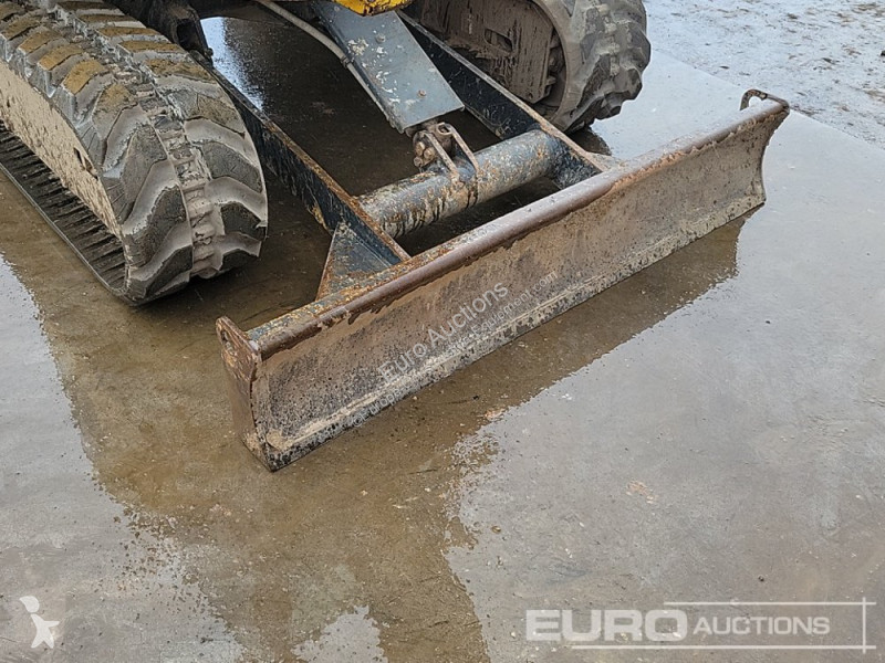 Lopatový nakládač Komatsu PC26MR-3