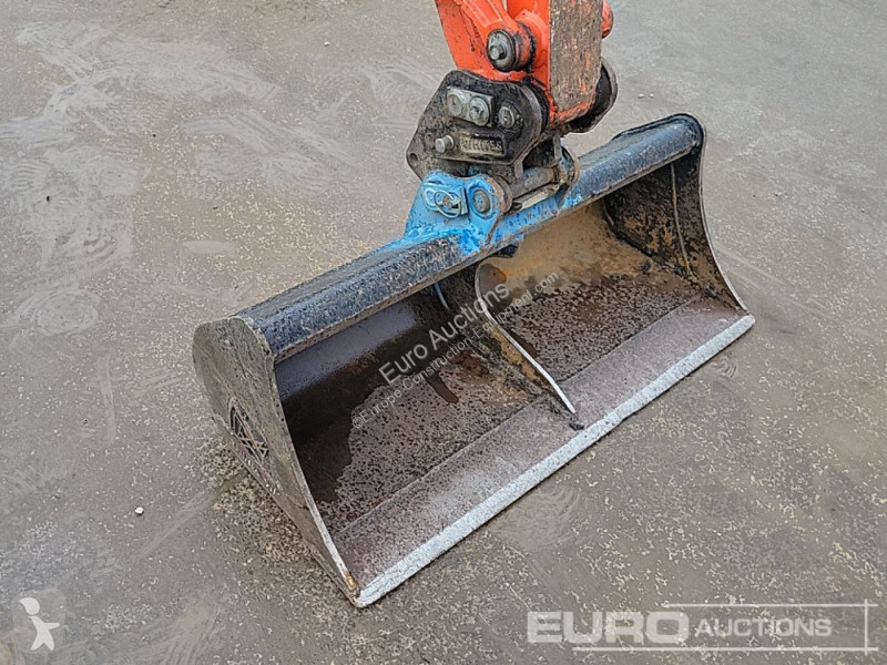 Lopatový nakládač Kubota KX015-4