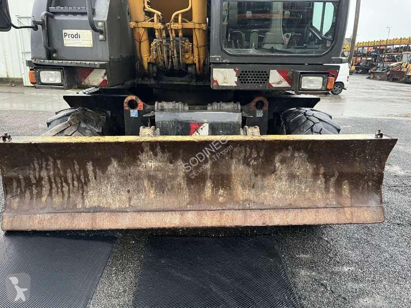 Rýpadlo Hitachi