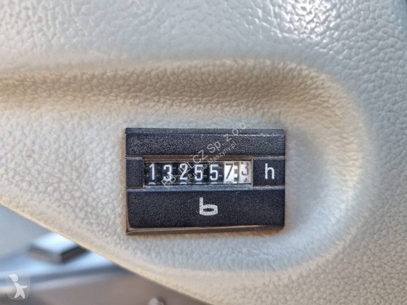 Lopatový nakládač Liebherr A 918