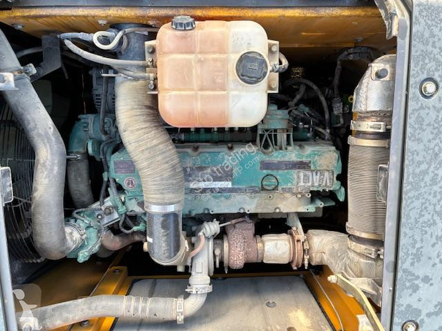 Rýpadlo Volvo 250ENL