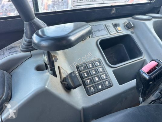 Lopatový nakládač Bobcat e35 cabine à 23500 € ht