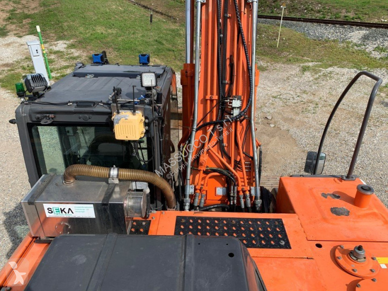 Rýpadlo Hitachi