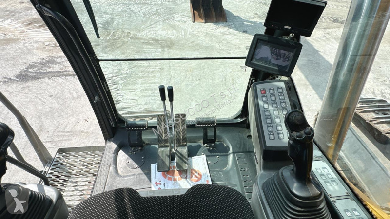 Rýpadlo Liebherr R976 LC V