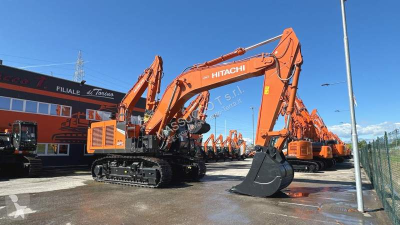 Escavatore Hitachi ZX690LCH-7