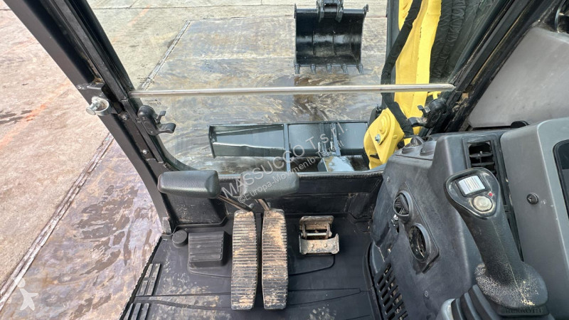 Rýpadlo Yanmar VIO82