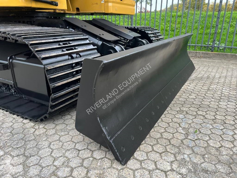 Rýpadlo Caterpillar 325 with dozerblade 1085...