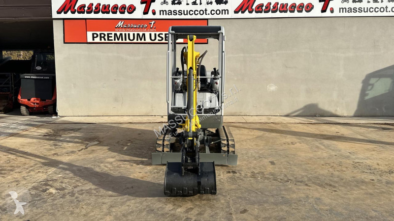 جرافة Wacker Neuson