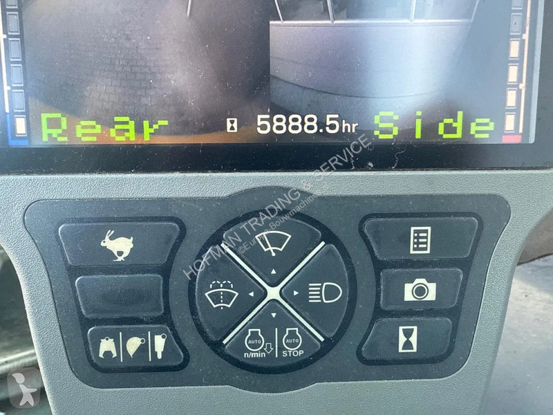 Lopatový nakládač Case C | A/C