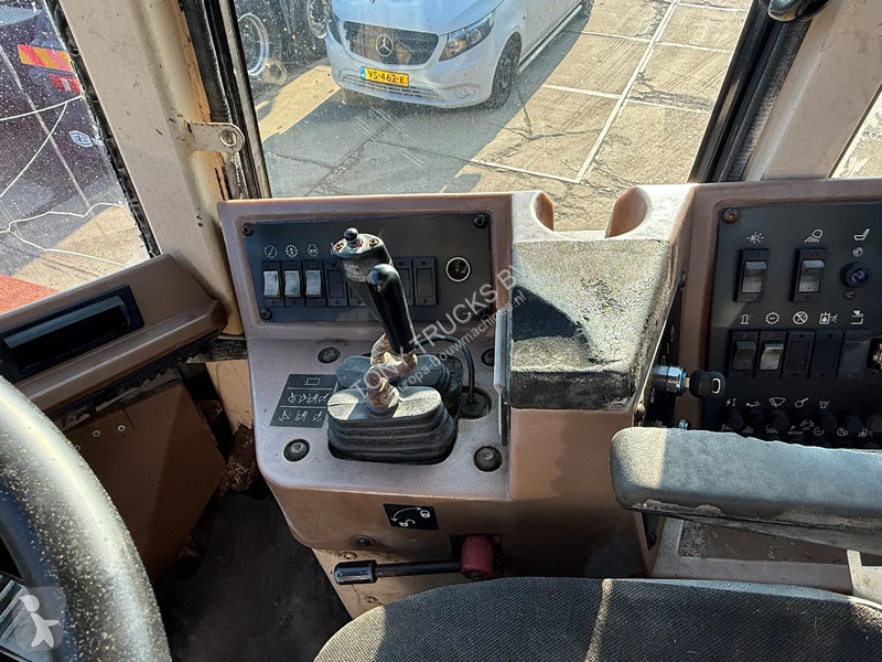 جرافة Caterpillar 938F Wheelloader Full...