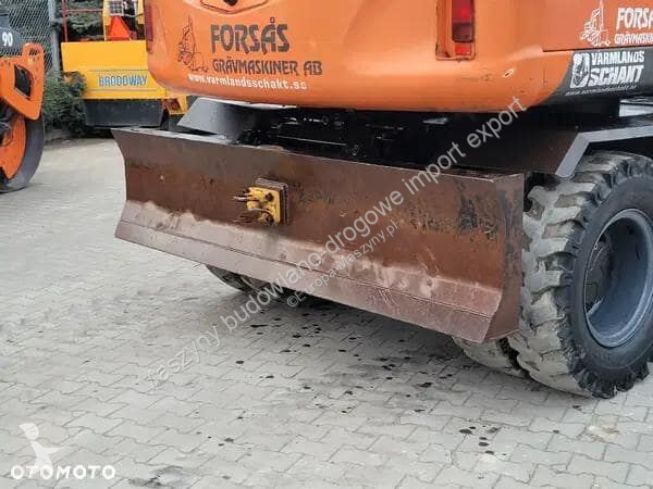 Excavator Hitachi ZX140 W3