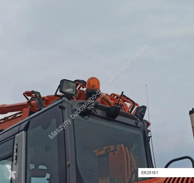 Экскаватор Hitachi