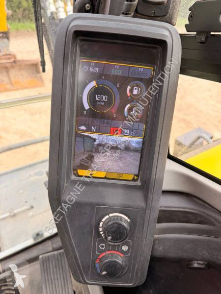 جرافة Wacker Neuson EW65