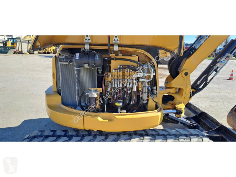 Rýpadlo Caterpillar 305E2