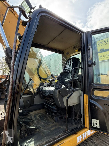 جرافة Caterpillar Track Excavator 22.9T Hammer...