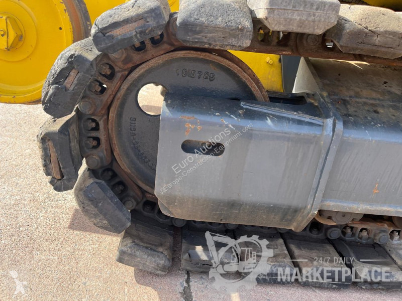Екскаватор Komatsu 138US2