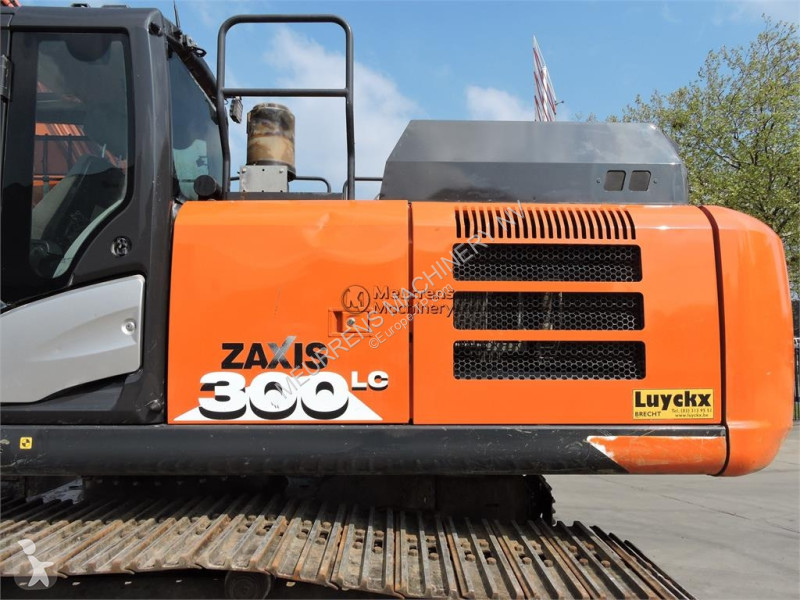 جرافة Hitachi 0
