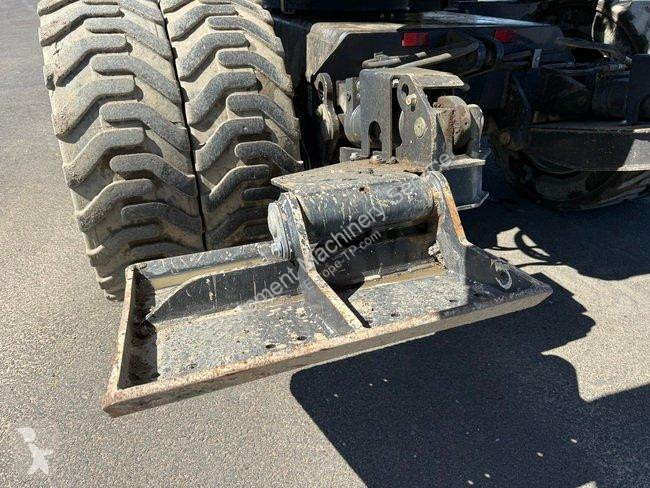 جرافة Yanmar B 95 W