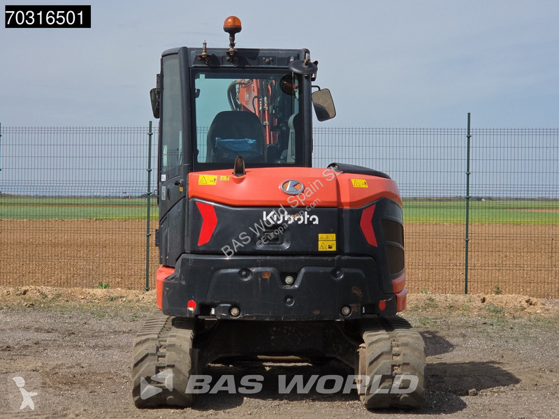 جرافة Kubota U50-5