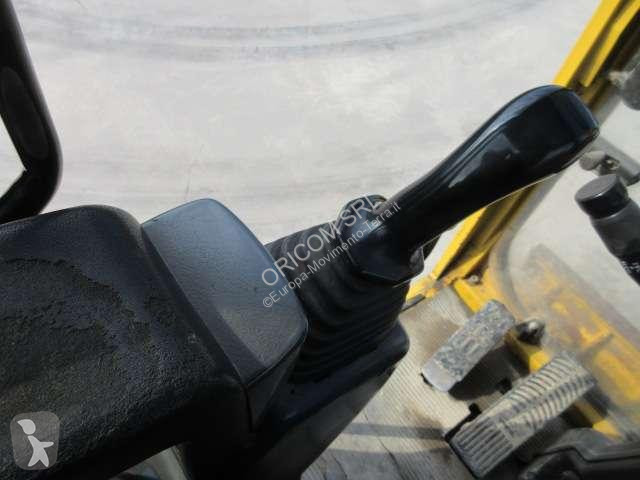 جرافة Komatsu R