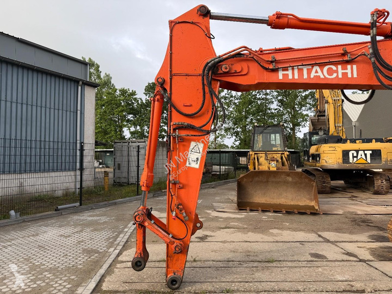 Rýpadlo Hitachi LC3