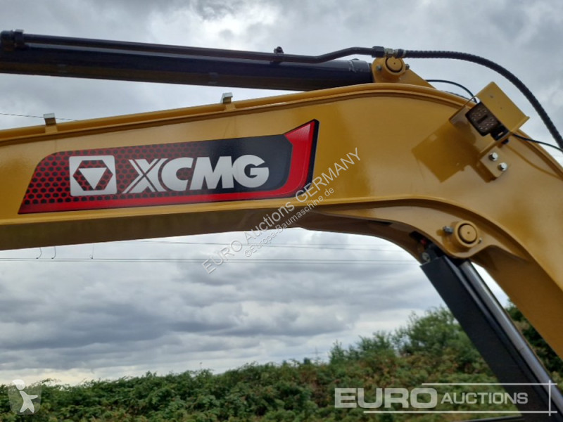 جرافة XCMG G PRO