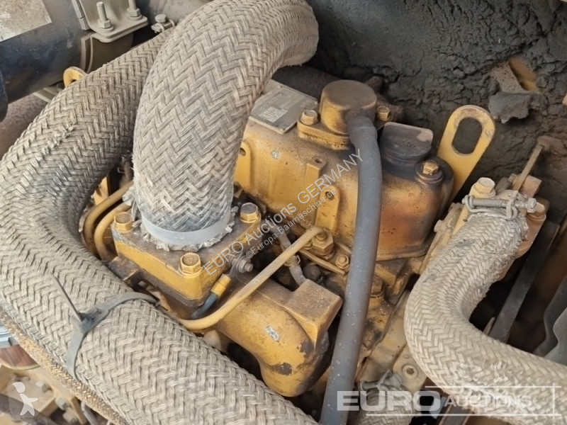 Rýpadlo Komatsu PC15-2