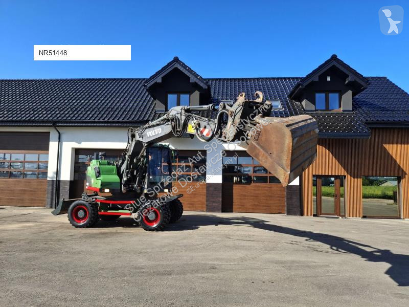 Excavator Volvo 140D OilQuick