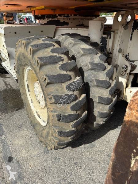 Escavadora Komatsu PW180-7E0