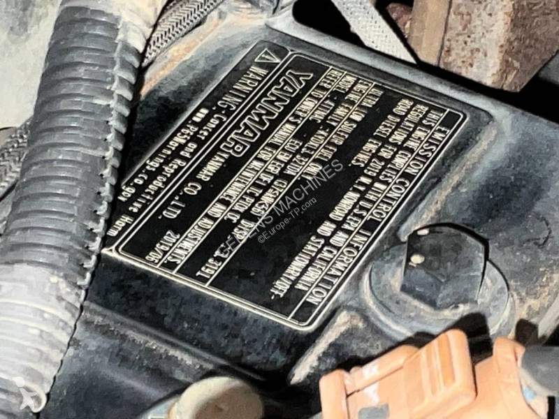 Lopatový nakládač Takeuchi 280